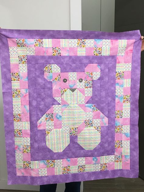 Bear Quilt Pattern Free, Teddy Bear Quilt Pattern Free, Quilted Baby Blanket Patterns, Baby Quilts Patterns Free, Baby Quilts Patterns, Baby Quilt Patterns Free, Bear Quilt Pattern, Teddy Bear Quilt Pattern, Teddy Bear Quilt