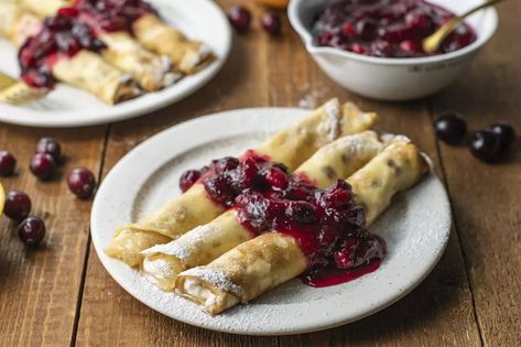 Very Merry Cranberry Christmas Crepes Christmas Crepes, Christmas Breakfast Board, Blueberry Crepes, Crêpe Recipe, Best Crepe Recipe, Xmas Brunch, Christmas Morning Recipes, Christmas Breakfast Recipes, Overnight Breakfast Recipes