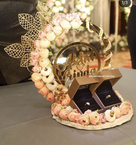 Engagement Rings Stand Decoration, Engement Ring Platter, Ring Stand Decoration For Engagement, Ring Ceremony Tray Engagement, Engagement Ring Platter Trays Indian Weddings, Engagement Rings Plate Decoration, Engagement Ring Tray Decoration, Wedding Ring Platter, Diy Engagement Decorations