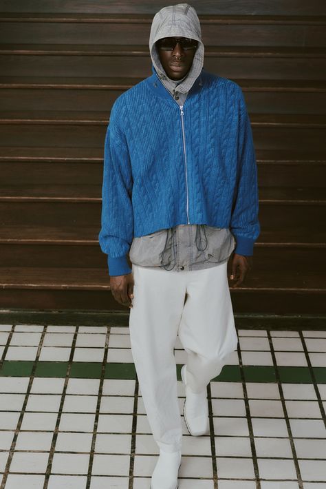 Minimal Streetwear, 2024 Menswear, Colors Combinations, John Elliott, Menswear Fashion Show, Menswear Fashion, Menswear Collection, Mens Spring, Fashion Show Collection