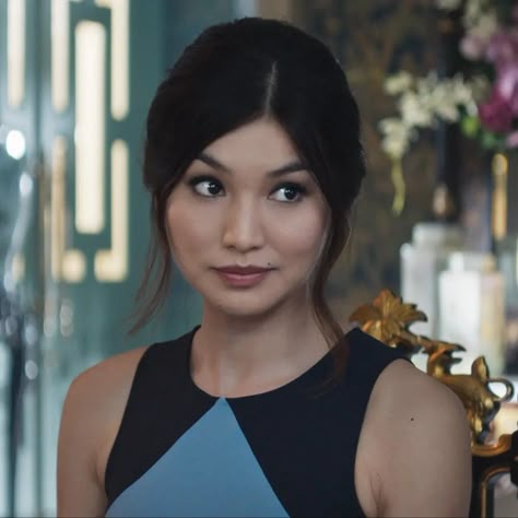 Gemma Chan Crazy Rich Asians, Cindy Moon, Face Claim Dr, Gemma Chan, Crazy Rich Asians, Crazy Rich, Painting References, Lizzie Olsen, Spanish Memes