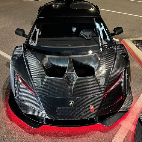 2x Full Carbon Supertrofeo EVO 👿 A Huge thanks to @myexoticars for these awesome Pictures ! 📷 #lamborghini #huracanevo #supertrofeo #evo #supertrofeoevo #supercar #dreamcar Get Rich Or Die Trying, Blurry Pics, Tmax Yamaha, Savannah Rose, Super Fast Cars, Dream Cars Jeep, Cool Car Pictures, Car Company, Fancy Cars