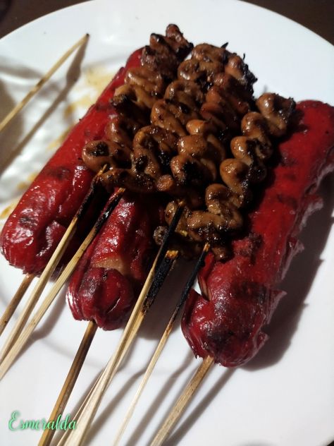 Hotdog and isaw (chicken intestine) a popular street food in the philippines. #isaw #streetfoodph #hotdog #inihaw Isaw Street Food, Street Foods Philippines, Food In The Philippines, Bbq Night, Snack Craving, Street Foods, Food Snacks, Food Cravings, Jerky