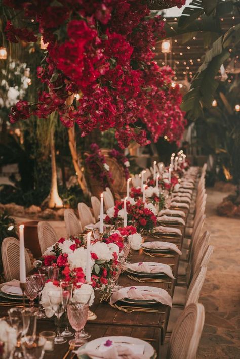 Spanish Wedding Flowers, Destiny Rodriguez, Spanish Wedding Decor, Wedding Spanish Style, Mauritius Wedding, Bougainvillea Wedding, Candlelit Table, Elegant Backyard, Mallorca Wedding