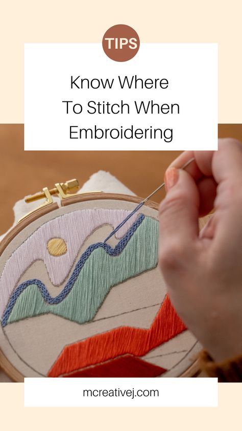 Try this simple embroidery tip to know where to stitch for exact hand embroidery stitches. Embroidery Filling Stitches, Embroidery Fill Stitches, Beginner Hand Embroidery, Couching Stitch, Embroidery Punch Needle, Art Cross Stitch, Visible Mending, Fiber Artist, Simple Embroidery