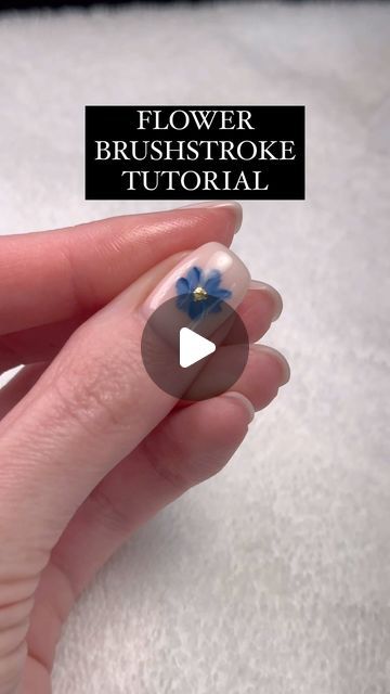 bari elizabeth | ny nail artist 🌙 on Instagram: "Sorry for the delay! The first recording of the tutorial turned out blurry af so I had to redo it and then life happened so I couldn’t get the video up yesterday but we made it!  Let me know if you have any questions!  #studiobari #nailarttutorial #nailreels #nailvideo" Painting Short Nails, Ny Nails, Nail Videos, We Made It, Life Happens, Nail Art Tutorial, Nail Art Diy, Bari, Nail Artist