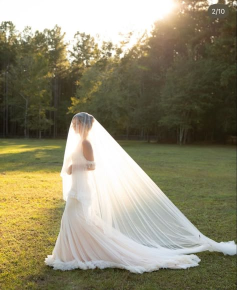 Bridal Veil Portraits, Field Bridal Portraits, Veil Shots Bridal Portraits, Wedding Veil Photography, Sunstone Villa, Santorini Wedding Venue, Wedding Cathedral, Veil Blusher, 2023 Wedding Trends