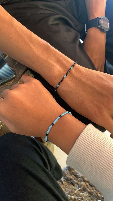 Bf Gifts, Cute Couple Gifts, Couple Bracelets, Cute Relationship Goals, Couple Aesthetic, Cute Couple Pictures, Cute Couples Goals, Couple Pictures