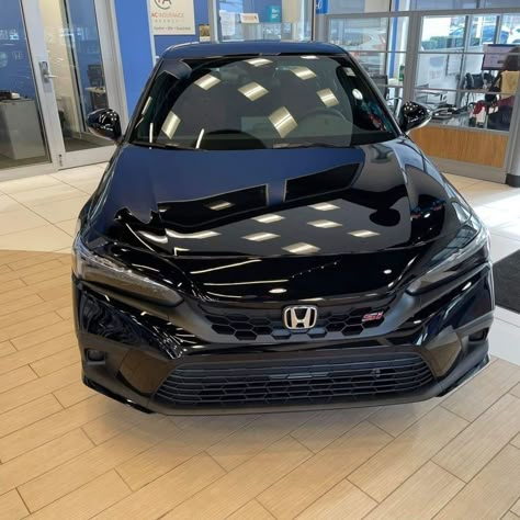 Honda Civic Sport Black, 2022 Honda Civic Sport, Honda Sports Car, 2022 Honda Civic, Best Cars For Teens, Honda Civic Car, Car For Teens, Buying New Car, Honda Civic Sport