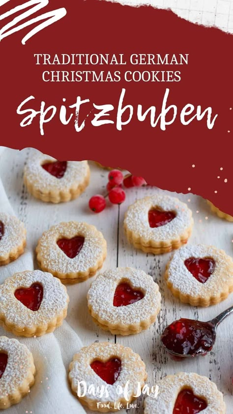 Beautiful Pastries Recipes, German Linzer Cookies, Croatian Cookies Christmas, Jelly Christmas Cookies, German Linzer Cookies Recipe, German Biscuits Recipes, German Sweets Recipes, German Christmas Baking, Traditional German Christmas Cookies