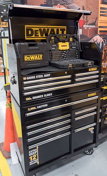 Dewalt Garage, Dewalt Workshop, Dewalt Storage, Dewalt Tough System, Tool Box Diy, Power Tool Storage, Truck Tool Box, Ultimate Garage, Dewalt Tools