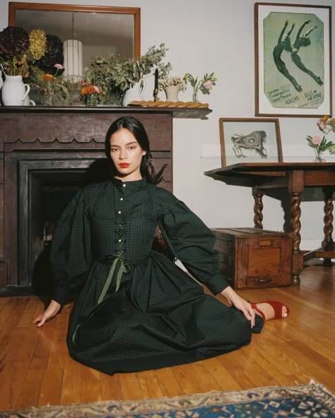 Salter House’s New Collection of Daywear Is Cottagecore at Its Best | Vogue Cottagecore Women Outfit, Prairie Outfit Aesthetic, Little Women Atelier, Modest Wedding Guest Outfit, Dreamy Outfits Aesthetic, Forest Green Outfit, Structure Clothing, Salter House, Bloomer Pants