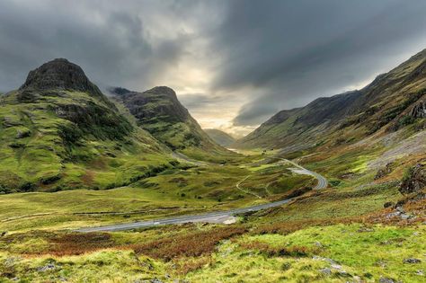 The beautiful valley of Glencoe looking at the famous and enormous Three Sisters 👌  📷 Matthew Storer Photoraphy Glencoe Scotland, Scotland Road Trip, Scotland Landscape, Places In Scotland, Glen Coe, Philosopher's Stone, Scotland Trip, Mystical Places, Castles In Scotland