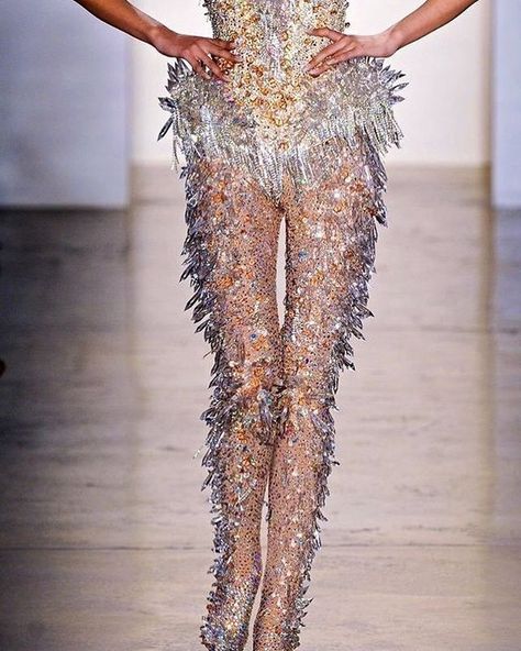 The Blonds // @theblondsny #theblonds #artsxdesign #axdmagazine via @mlsbtk The Blonds, Model Runway, Collection Couture, Fantasy Fashion, Looks Style, Mode Inspiration, Fashion Details, Couture Fashion, New York Fashion Week