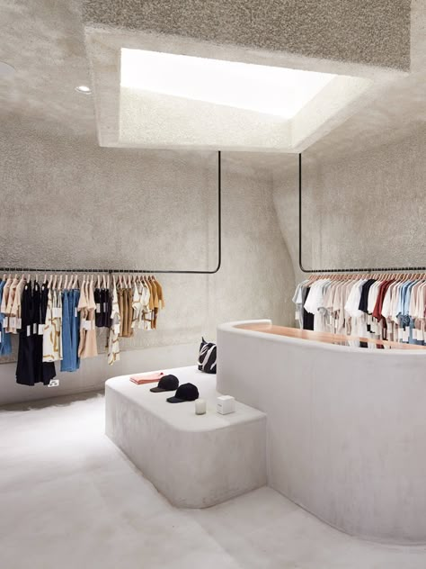 Kloke Store by David Goss | est living Fashion Store Design, Retail Store Interior Design, Retail Space Design, Clothing Store Interior, Retail Lighting, Clothing Store Design, Store Design Boutique, Retail Interior Design, Store Concept