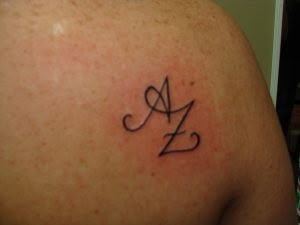 25 Amazing Z Letter Tattoo Designs and Ideas - Body Art Guru A To Z Tattoo, 2 Letter Tattoo, Letter Z Tattoo Ideas, A And Z Letters Together Love, Letter Z Tattoo Design, Z Initial Tattoo, Z Tattoo Letter Design, Letter Z Tattoo, Text Tattoo Design