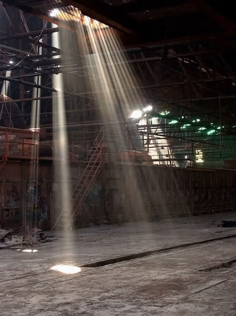 Scanning Rays.. | ..searching the abandoned factory for sign… | Flickr Abandoned Warehouse Aesthetic, Abandoned Warehouse, Abandoned Factory, Industrial Photography, Sun Light, Haunted Places, Urban Exploration, Abandoned Buildings, Abandoned Places