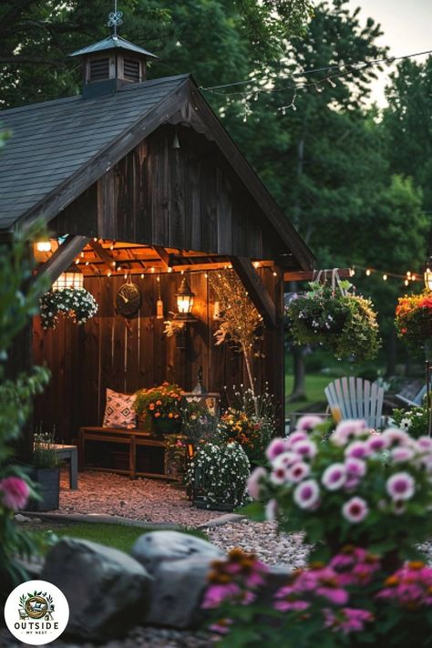 25 Fantastic She Shed Ideas You Have to Try She Sheds Ideas Backyard Retreat, Sheds Ideas Backyard, She Shed Decor, Chic Shack, She Shed Ideas, Homemade Skincare, Shed Decor, Garden Retreat, Future Farms