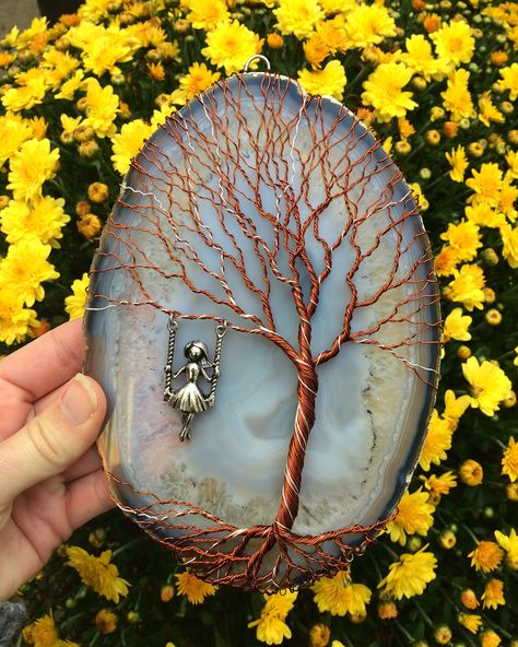 Agate Suncatcher, Agate Crafts, Agate Slice Art, Wire Bonsai Tree, Glass Overlay, Bead Tree, Copper Sculpture, Cute Craft Ideas, Wire Bonsai