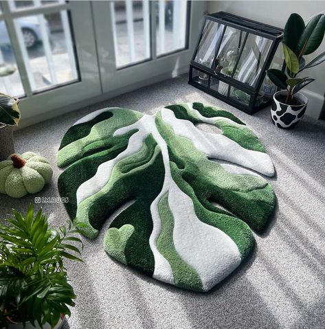 Monstera Rug, Diy Bath Mat, Leaf Rug, Butterfly Rug, Tufting Diy, Diy Moss, Peach Rug, Monstera Albo, Funky Rugs