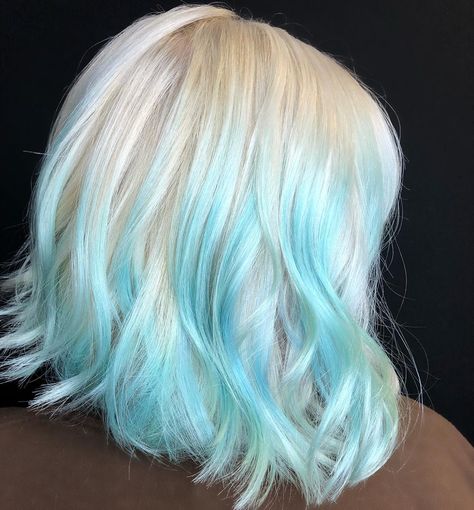 White Hair Blue Tips, White Hair With Colored Tips, White Hair With Blue Tips, Blonde Hair Blue Tips, Growing Out Hair Tips, Blonde Hair With Blue Tips, Blue Ombré Hair, Blonde Blue Hair, Faded Blue Hair