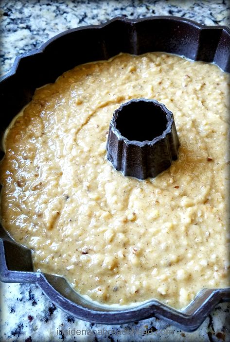 Vintage Vanilla Wafer Cake – Inside NanaBread's Head Wafer Cake Recipe, Vanilla Wafer Recipe, Vanilla Wafer Cake, Spicewood Texas, Wafer Cake, Cake Inside, Vanilla Wafer, Cake Mix Desserts, Bundt Cake Recipes