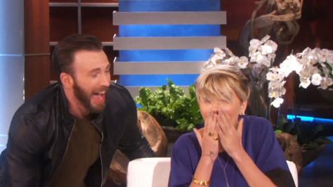 Watch Chris Evans Scare Scarlett Johansson on Ellen - Esquire.com I Know Nothing, Esquire Magazine, Age Of Ultron, Know Nothing, Marvel Movies, Chris Evans, Scarlett Johansson, The Avengers, Movies And Tv Shows