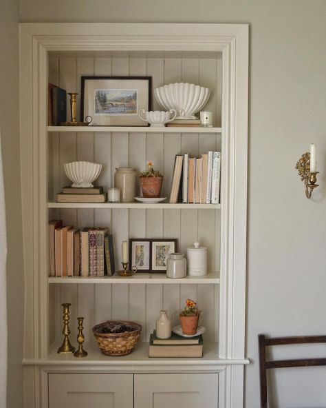 Alcove Bookshelves Built Ins, Built In Shelves Alcove, Arch Alcove Ideas Living Rooms, Edinburgh Press Cupboard Ideas, Decorating An Alcove, Cupboard Design For Living Room, Hidden Storage Living Room, Living Room Wall Storage Ideas, Living Room Alcove Shelves