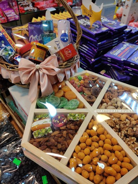 Dry Fruit Basket Ideas Gift, Nuts Box Design, Nuts Hamper, Dry Fruit Hamper, Dry Fruits Packing Ideas Gift, Dry Fruits Hamper, Engagement Packing Ideas For Bride, Engagement Packing, Dry Fruit Basket