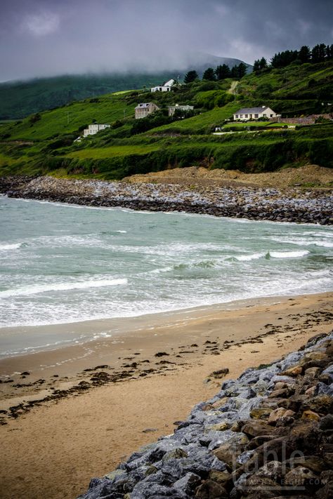 Emerald is another one of those lovely words that conjures up images. The second thing that comes to my mind is Emerald Isle, also known as Ireland. Ireland is called Emerald Isle because it gets so much rain for its rolling hills to provide such beautiful landscapes. Inch Beach Ireland, Dingle Ireland, Kerry Ireland, County Kerry, Ireland Homes, Visit Ireland, Ireland Scotland, Green Mint, Emerald Isle