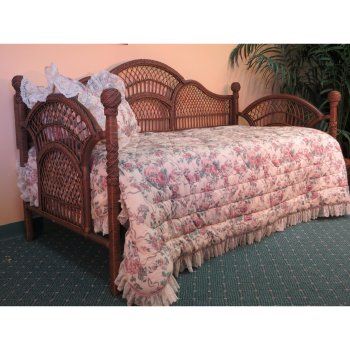 Yesteryear Wicker Jennifer Daybed Wicker Daybed, Trundle Bed With Storage, Rattan Daybed, Metal Daybed, Twin Daybed, Daybed Mattress, Upholstered Daybed, Boho Beachy, Wicker Decor