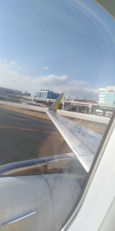 Landing the Ninoy Aquino International Airport Mactan Cebu International Airport Aesthetic, Just Landed Airport, Airport Ninoy Aquino, Cebu Airport Prank, Naia Airport Philippines Prank, Airport Prank Pictures Philippines, Airport Fake Story, Airport Prank, Vision Board Moving