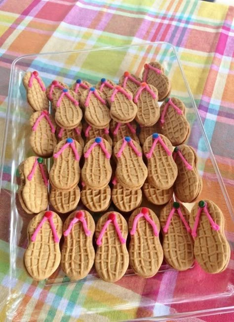 Beach Themed Party Flip Flop Cookies Flip Flop Cookie, Lila Party, Lululemon Shirts, Pool Party Ideas, Luau Birthday Party, Hawaiian Birthday Party, Beach Birthday Party, Hawaiian Birthday, Nutter Butter