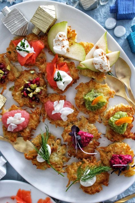 How to throw a Latke Party for Hanukkah – SIMPLY BEAUTIFUL EATING Hanukkah Party Ideas For Adults, Haunakka Food, Hannakuh Decorations, Chanukah Party Ideas, Hanukkah Menu Ideas, Hannukah Dinner Ideas, Hannukah Party Ideas, Hanukkah Breakfast, Hanukkah Brunch