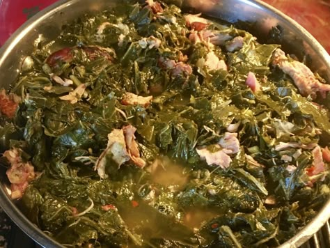 Collard Greens Turkey Wings, Collard Green With Smoked Turkey, Kale Southern Style, Smoked Turkey Greens, Greens Recipe Soul Food Smoked Turkey, Collard Greens Recipe With Smoked Turkey, Kale With Smoked Turkey, Southern Style Collard Greens Soul Food, Collard Greens With Smoked Turkey Wings