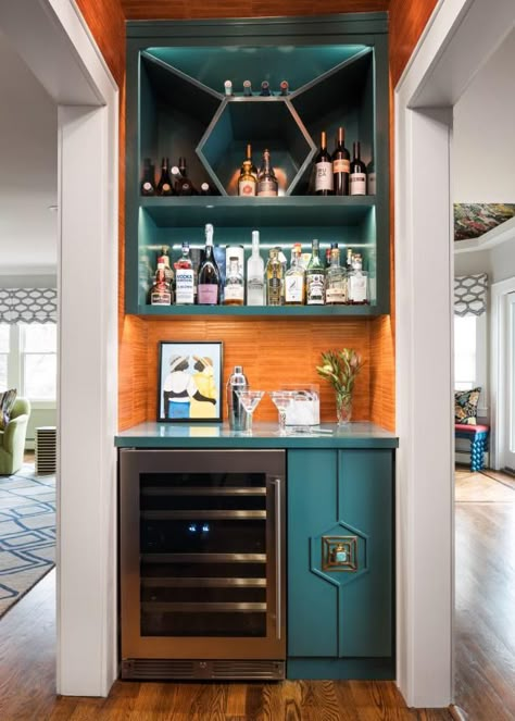 Alcove Bar, Small Bar Ideas, Small Home Bar Ideas, Mini Bar Ideas, Small Bars For Home, 25 Beautiful Homes, Bar Nook, Ford Interior, Closet Bar