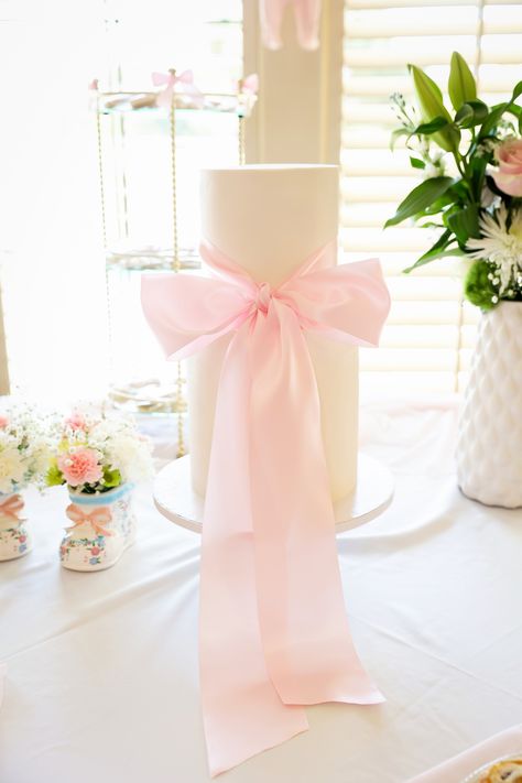 Pink Bow Baby Shower Cake, Pink Toile Baby Shower Theme, Pink Bow Theme Baby Shower Ideas, Bow Baby Shower Cake, Love Shack Fancy Baby Shower Theme, Baby Shower Bow Theme, Bow Baby Shower Theme Girl, Coquette Baby Shower Theme, Pink Bow Baby Shower Theme