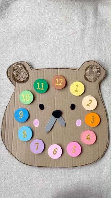 Polar Bear Color, Make A Clock, Clock Craft, Craft Work For Kids, Cute Clock, Clock For Kids, Play Day, Easy Art Projects, The Easter Bunny