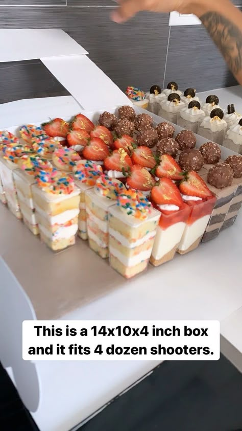 @cal_thebaker: “A quick reel on packing 4 dozen shooters in a 14x10x4” box 🍰📦 ⁣ …when I’m unable to get a…” Mini Cakes In Cups, Mini Cakes In A Cup, Wedding Food Boxes, Cake Shooters Wedding, No Bake Shooter Desserts, Dessert Shots Ideas, Cake Shooters Recipe, Shooter Cup Desserts, Bake Goods For Bake Sale