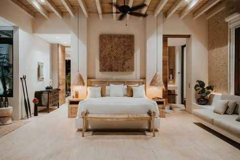 Bali Hotel Room Interior Design, Spanish Hotel Room, Mexican Hotel Room, Mexican Ranch, Mountain Bedroom, Hotel Room Interior, Interior Design Classes, African House, Bataan