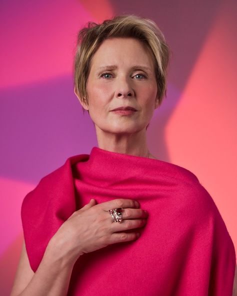 Cynthia Nixon on Miranda’s Evolution in ‘And Just Like That’, the End of Che Diaz and Her ‘Gilded Age’ Friendships Cynthia Nixon, Mike Nichols, Julian Fellowes, Henry Mancini, The Hollywood Bowl, Summer Movie, Tv Awards, Gilded Age, Aging Beautifully