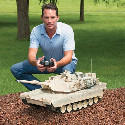 The Remote Controlled Abrams Tank Remote Control Tanks, Unique Gifts For Boys, M1a2 Abrams, Abrams Tank, Raspberry Pi Computer, Gadgets Design, Pi Computer, Remote Control Boats, Radio Controlled Boats