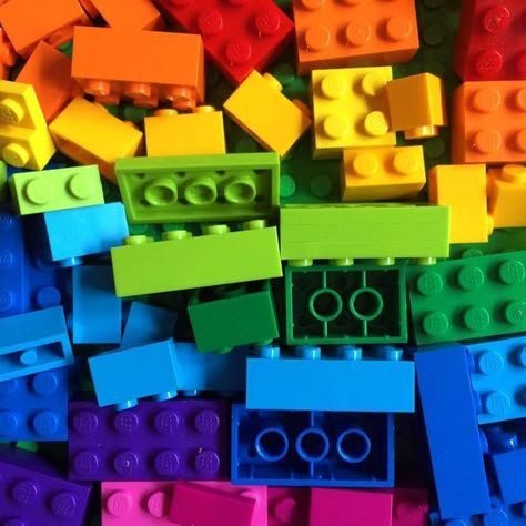 Aesthetic Legos, Lego Sets Aesthetic, Lego Aesthetic, Best Lego Sets, Lego Wallpaper, Tweek Tweak, Kidcore Aesthetic, Free Online Jigsaw Puzzles, The Lego Movie