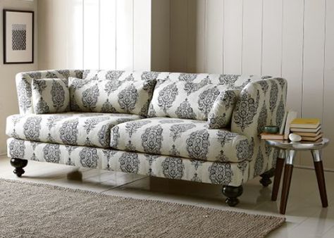 05 The Essex Sofa from West Elm 7 Bold Patterned Fabric Sofas Budget Sofa, West Elm Sofa, Printed Sofa, Beautiful Sofas, Beautiful Living Rooms, Side Table Wood, Modern Sofa, West Elm, Fabric Sofa