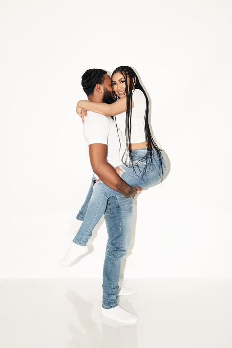 Bf Activities, King Photoshoot, Black Relationship Goals, Anniversary Photoshoot, Glam Photoshoot, Cute Couple Outfits, Black Love Couples, Black Couples Goals, Couple Picture Poses