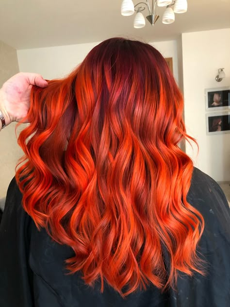 Bright Orange Balayage, Orange Vivid Hair, Fire Hair Color Ideas, Fiery Orange Hair, Vivid Orange Hair, Red Orange Balayage, Red Hair With Orange Highlights, Deep Orange Hair, Orange Balayage Hair