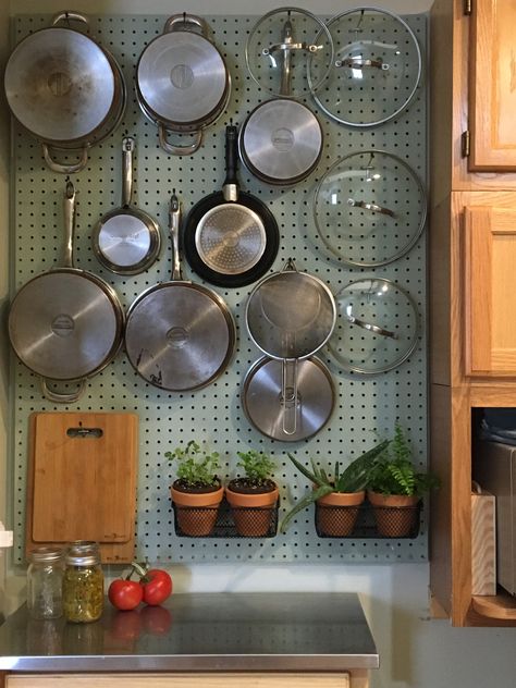 How To Hang Pans In Kitchen, Peg Board Plate Organizer, Ikea Peg Board Kitchen, Cast Iron Pegboard, Peg Board Organization Kitchen, Peg Board Cabinet, Pegboard Pots And Pans, Peg Board Pots And Pans, Pegboard For Kitchen