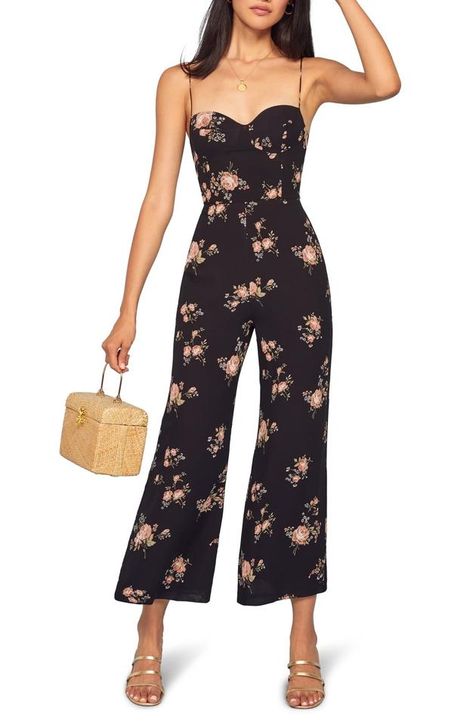 Rose Pattern Design, Black Floral Jumpsuit, Wide Leg Romper, Silk Jumpsuit, Cropped Wide Leg Jeans, Jumpsuit Online, Floral Jumpsuit, Printed Rompers, Jumpsuit Fashion