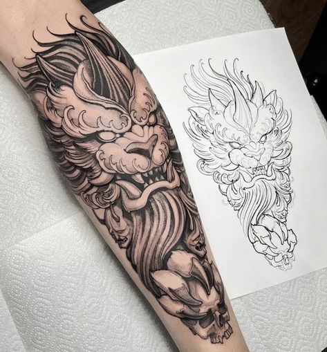 Tattoo Ideas Arms Men, Foo Dog Forearm Tattoo Design, Shin Tattoo Men Japanese, Japanese Style Lion Tattoo, Fu Dog Tattoo Forearm, Chinese Lion Tattoo Design, Lion Tattoo Japanese, Asian Lion Tattoo, Foo Dog Tattoo Design Sleeve