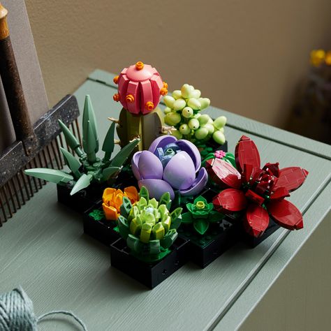 LEGO Orchid and Succulents join the LEGO Botanical Collection in 2022 - Jay's Brick Blog Lego Bouquet, Lego Botanical, Lego Plants, Lego Decor, Lego Decorations, Lego Flowers, Succulent Display, Decorative Plants, Lego System